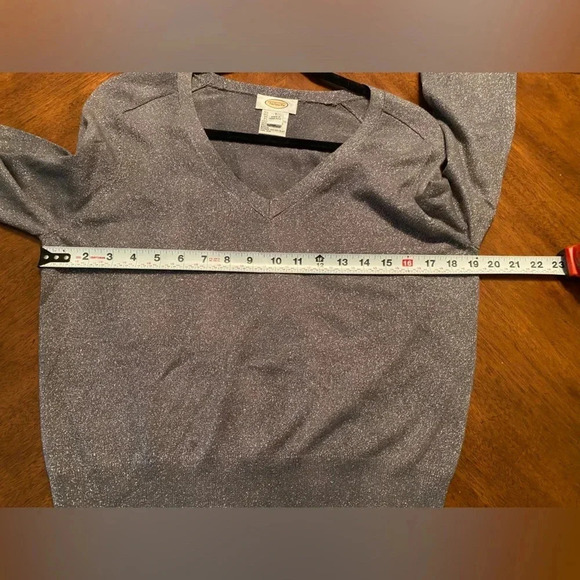 Vintage TALBOTS Women's Metallic Gray Knit Stretch V-Neck Long Sleeve Top Lg EUC - Picture 6 of 10
